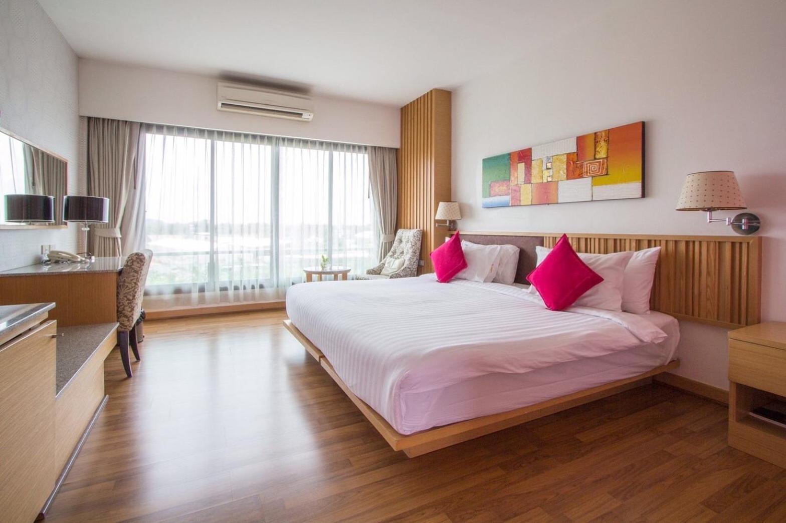 Mamaison Hotel Buriram Esterno foto