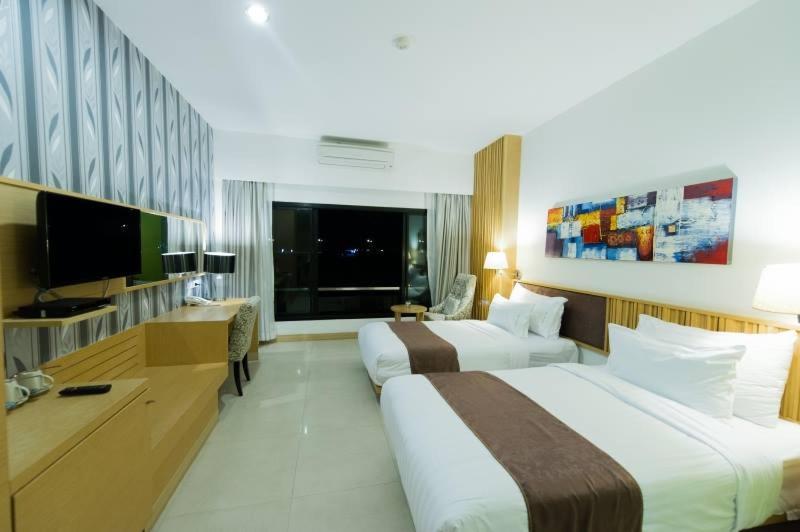 Mamaison Hotel Buriram Esterno foto