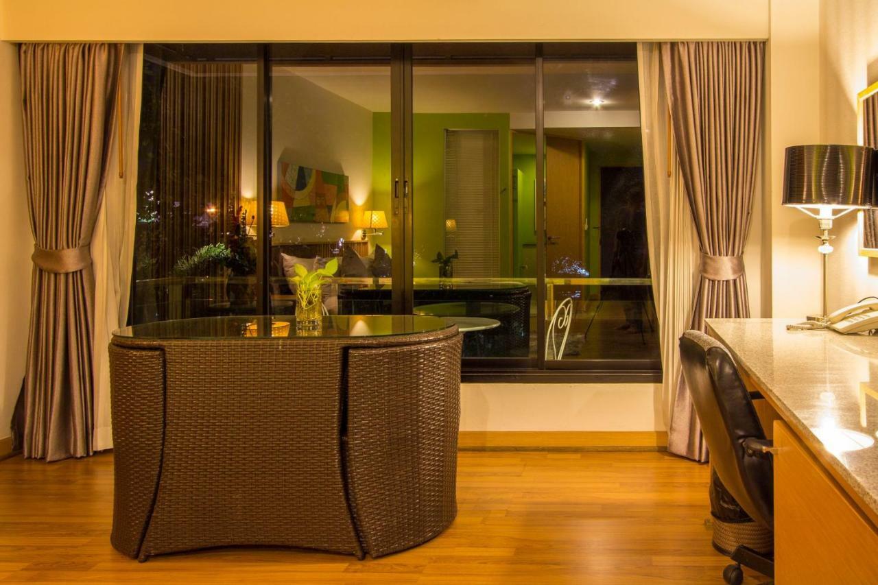 Mamaison Hotel Buriram Esterno foto